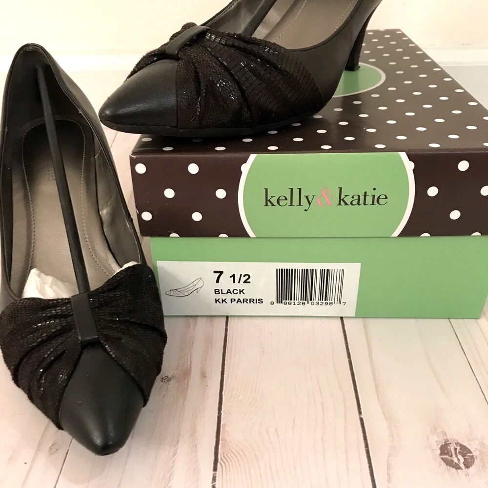 Kelly & Katie Black Heels Sz. 7.5